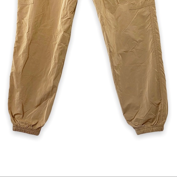 Good American Essential Shine Boyfriend Cargo Pants Putty Size 1 Small High Rise - Picture 6 of 11